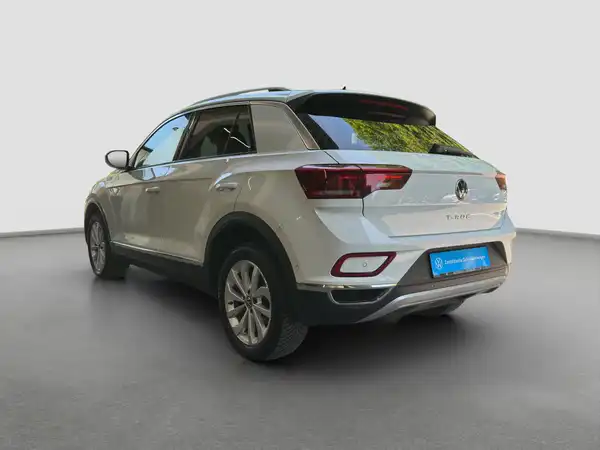 VW T-ROC (7/16)