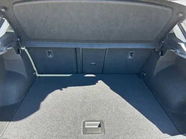 VW T-ROC (13/16)