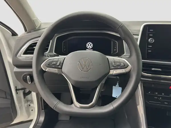 VW T-ROC (11/16)