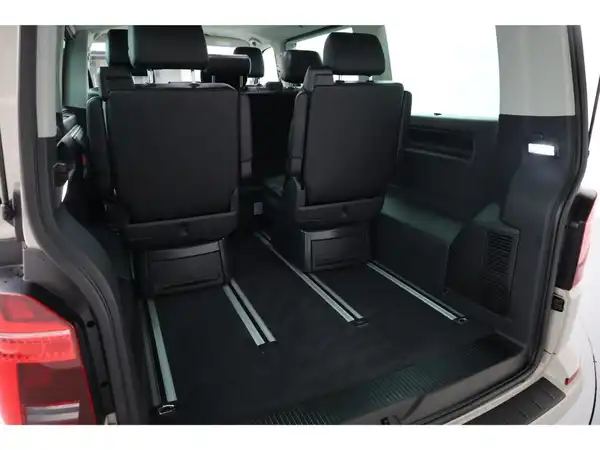 VW T6.1 MULTIVAN (21/24)