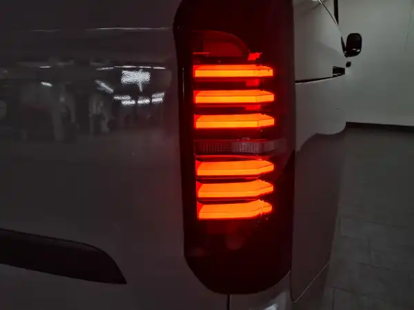 VW T7 (12/15)