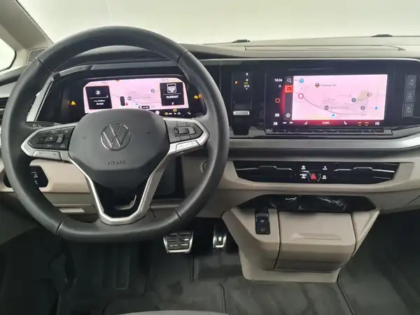 VW T7 MULTIVAN (13/20)