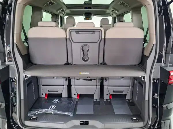 VW T7 MULTIVAN (10/17)