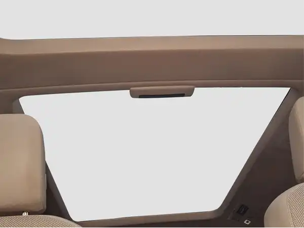 VW T7 MULTIVAN (13/16)