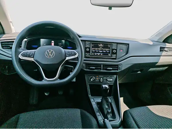 VW TAIGO (10/16)