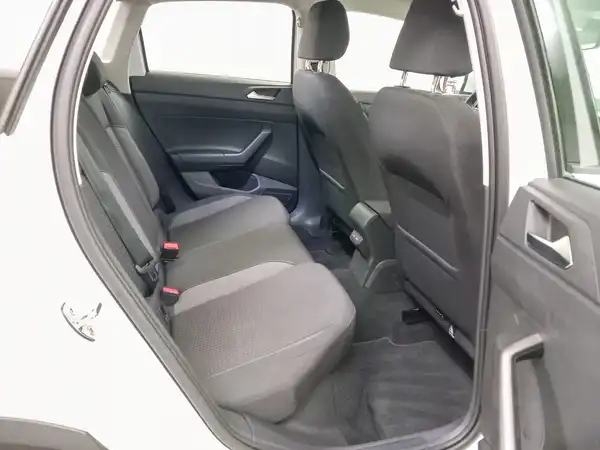 VW TAIGO (17/19)