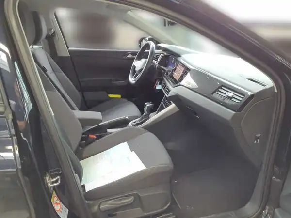 VW TAIGO (6/8)