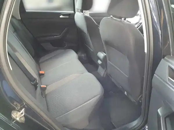 VW TAIGO (7/8)