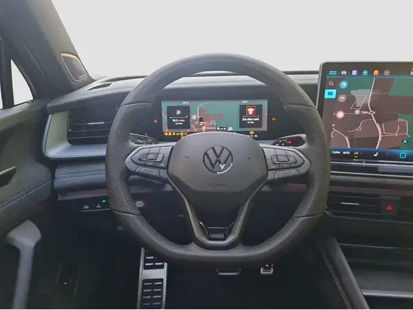 VW TAYRON (11/17)