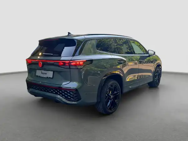 VW TAYRON (5/17)