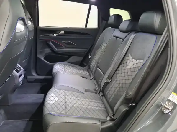 VW TAYRON (9/20)