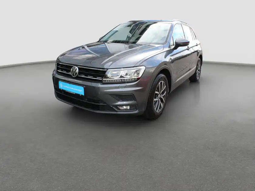 VW TIGUAN (1/10)