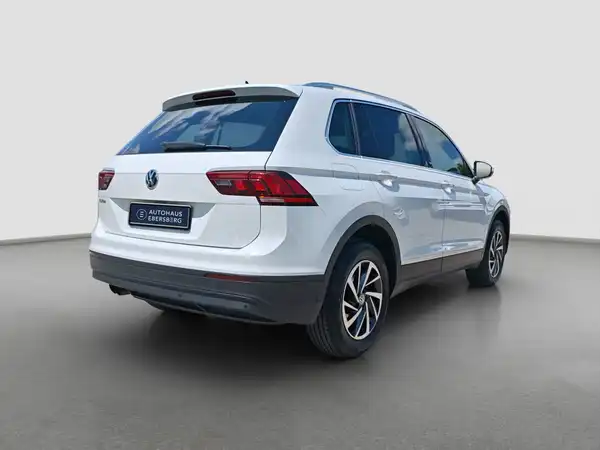 VW TIGUAN (5/16)