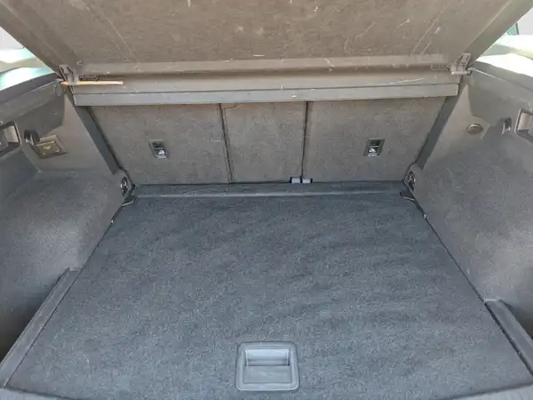VW TIGUAN (13/16)