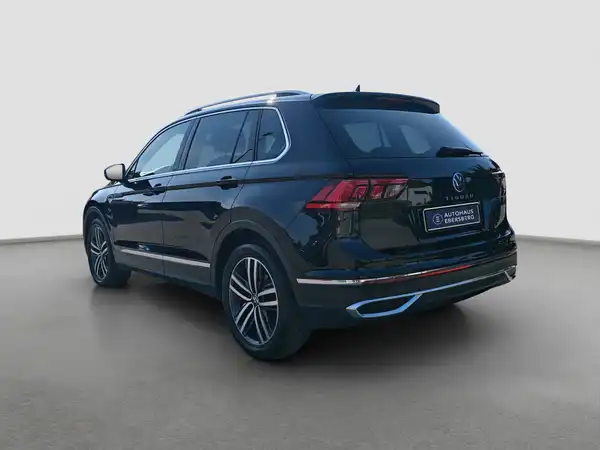 VW TIGUAN (7/16)
