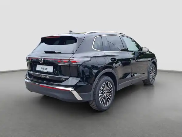 VW TIGUAN (5/16)