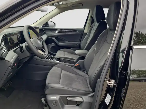 VW TIGUAN (8/16)