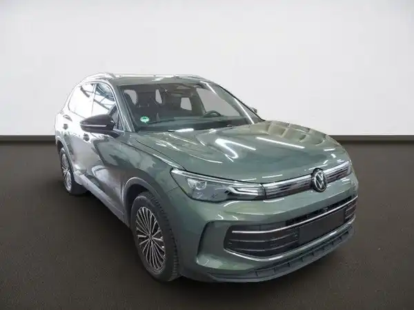VW TIGUAN (3/9)