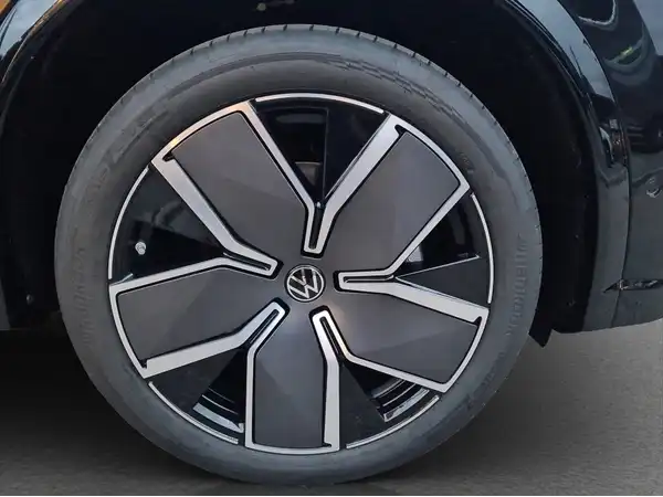 VW TIGUAN (17/17)