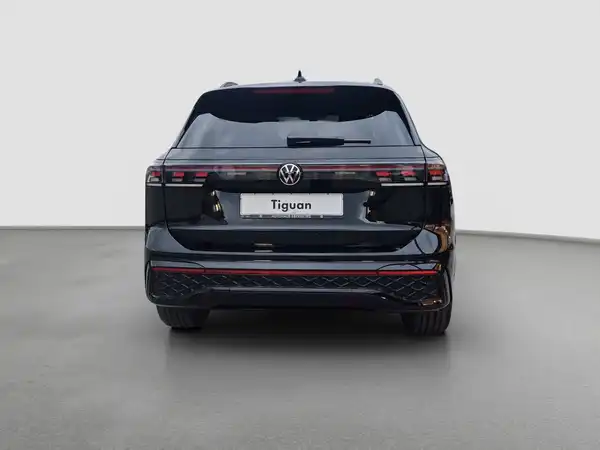VW TIGUAN (6/17)