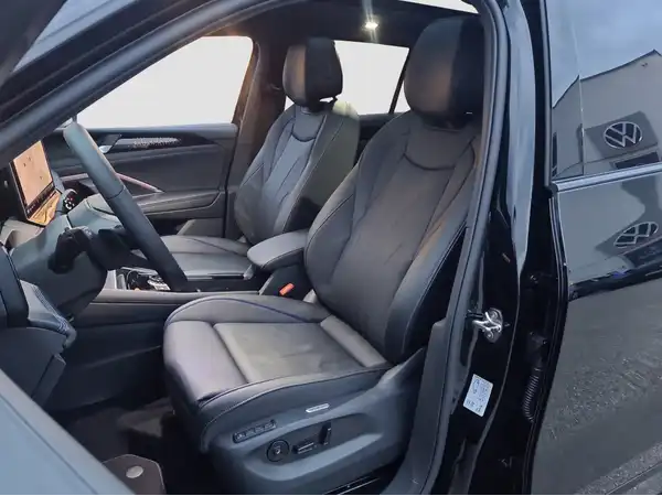 VW TIGUAN (8/17)