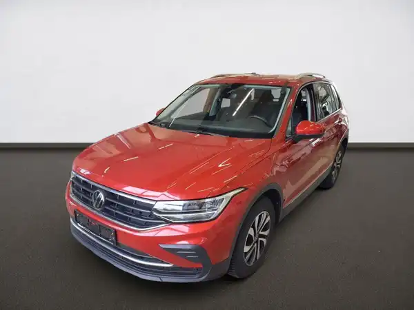VW TIGUAN (1/9)