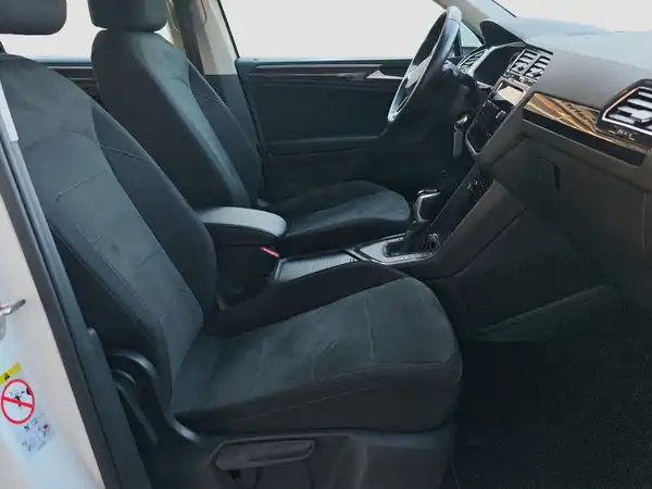 VW TIGUAN (14/16)