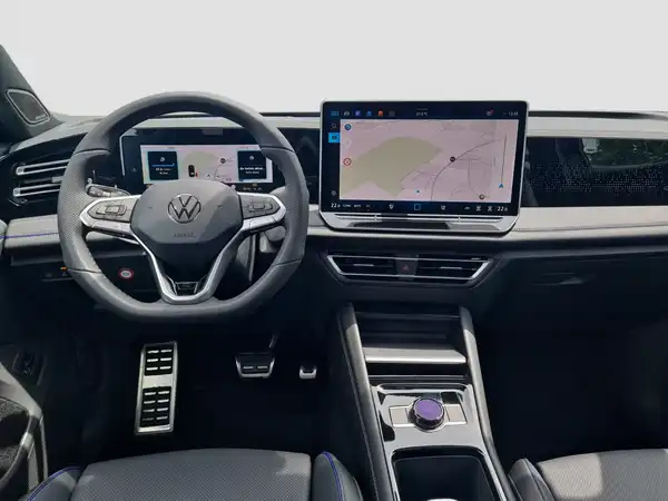 VW TIGUAN (10/16)