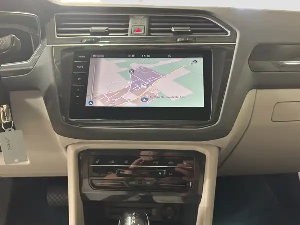VW TIGUAN (12/16)