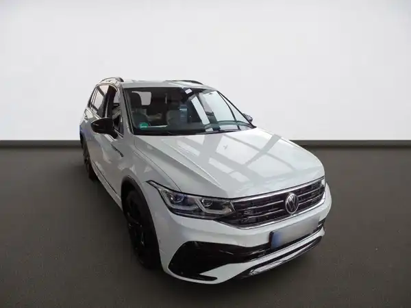 VW TIGUAN (3/7)