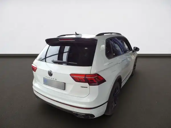 VW TIGUAN (5/7)