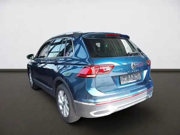 VW TIGUAN (4/9)