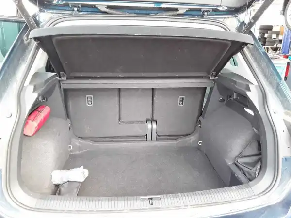 VW TIGUAN (9/9)