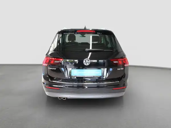 VW TIGUAN (6/13)