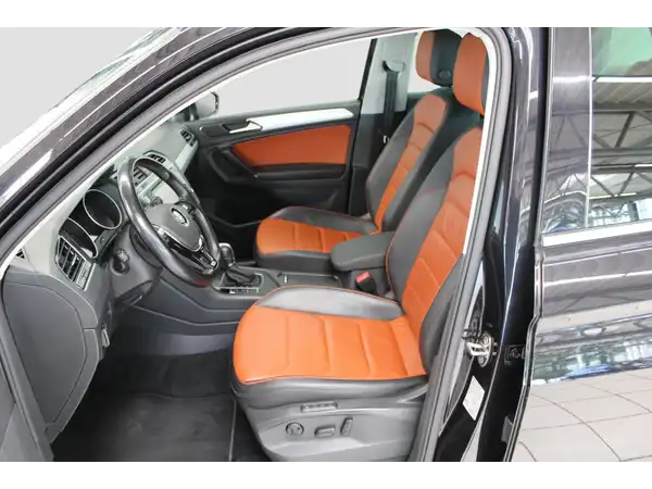 VW TIGUAN (8/13)