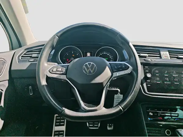 VW TIGUAN (11/16)