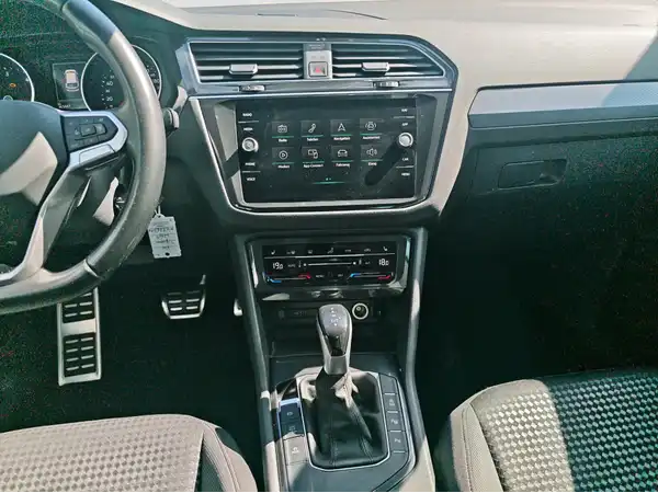 VW TIGUAN (12/16)