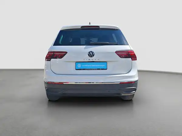 VW TIGUAN (6/16)