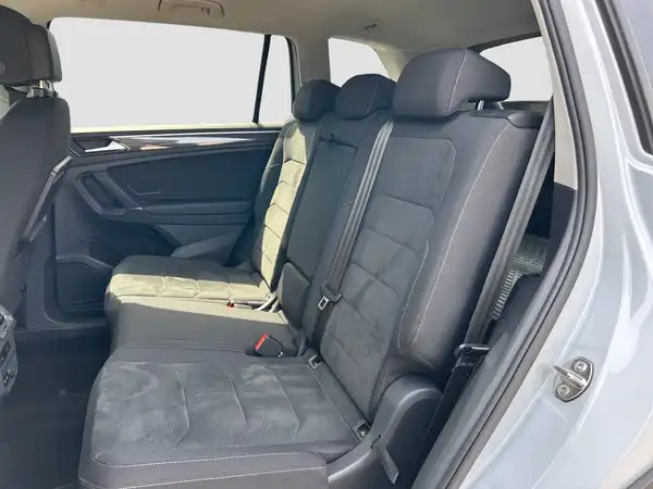 VW TIGUAN ALLSPACE (9/16)