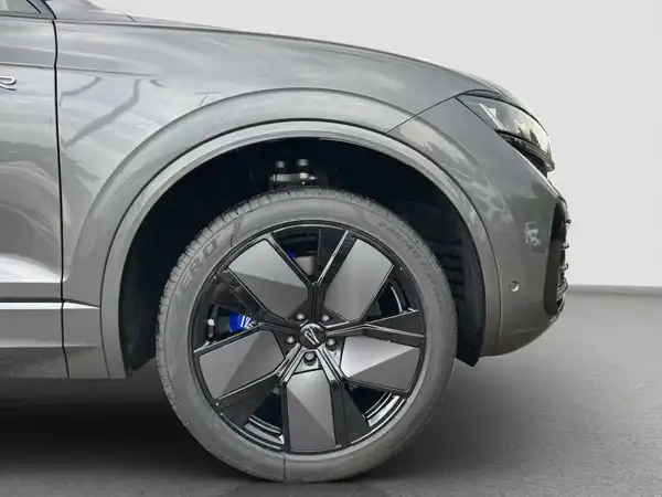 VW TOUAREG (16/16)
