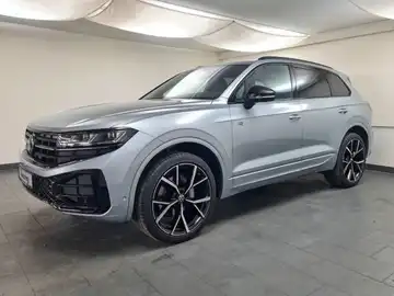 VW TOUAREG (1/19)