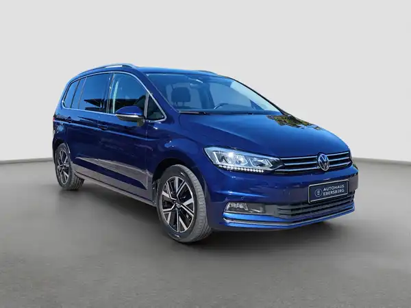 VW TOURAN (4/16)