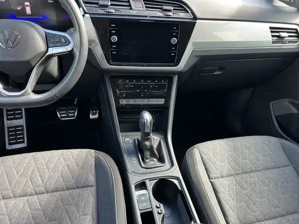 VW TOURAN (11/15)