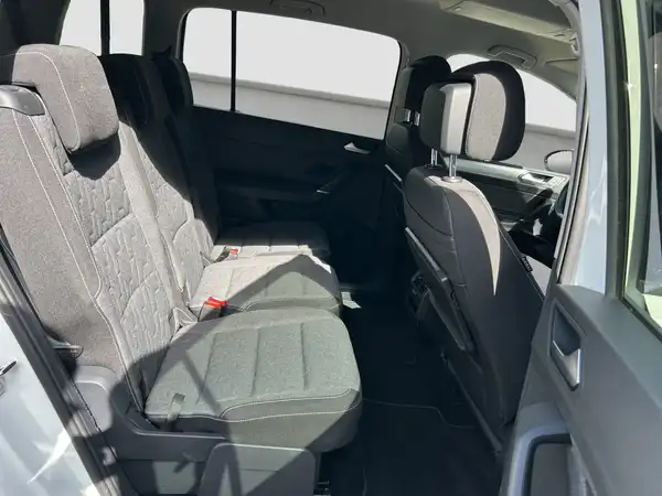 VW TOURAN (14/15)