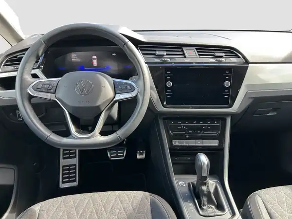 VW TOURAN (9/15)