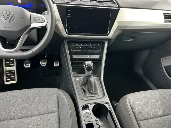 VW TOURAN (11/15)