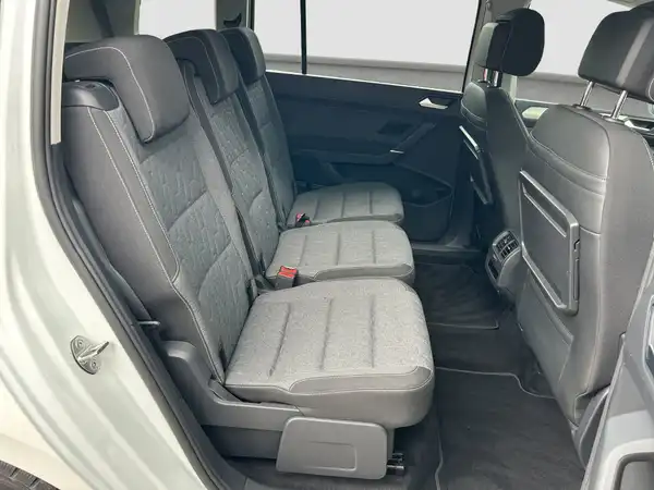 VW TOURAN (14/15)