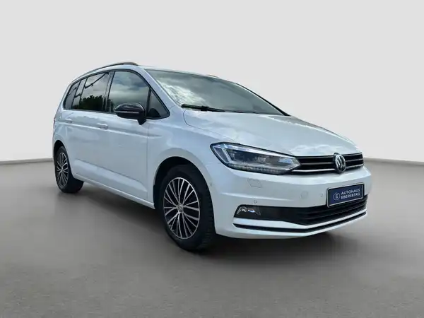 VW TOURAN (4/17)