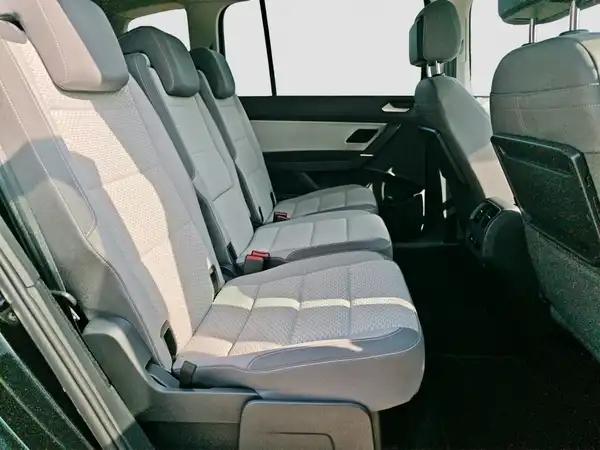 VW TOURAN (15/16)