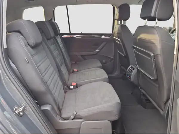 VW TOURAN (15/16)